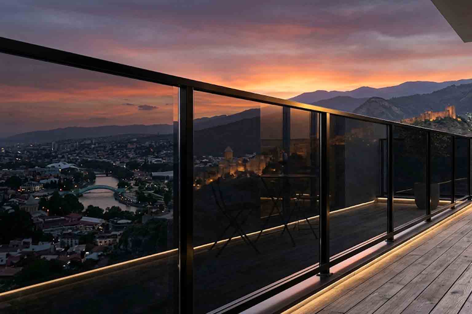 მინის მოაჯირები